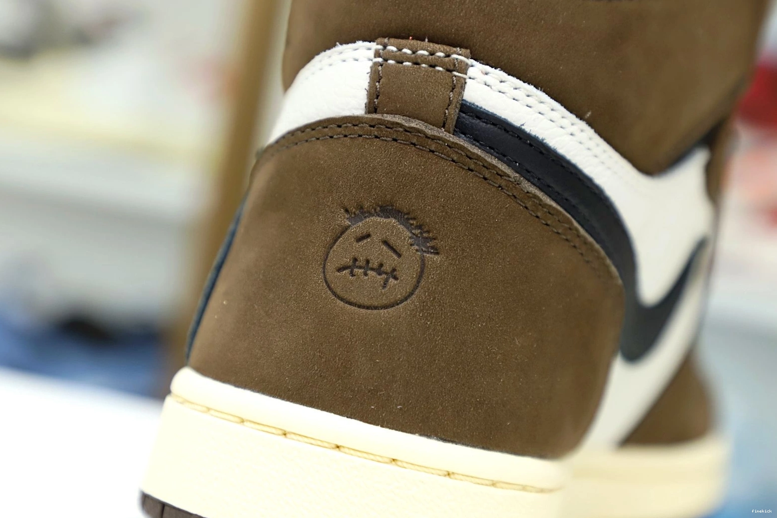 AIR SCOTT JORDAN TRAVIS RETRO 1 HIGH X 'MOCHA' OG 1027